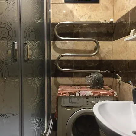 мансардная комната с невысоким потолком до 170 см Hostel